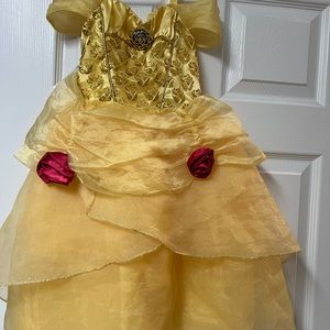 Princess Belle - Disney Castle Collection size 4